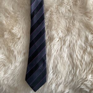 Hi Tie Men’s Neck Tie